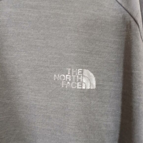 North Face Men's FlashDry Performance T-Shirt Black Large Athletic Workout Top - Picture 4 of 13